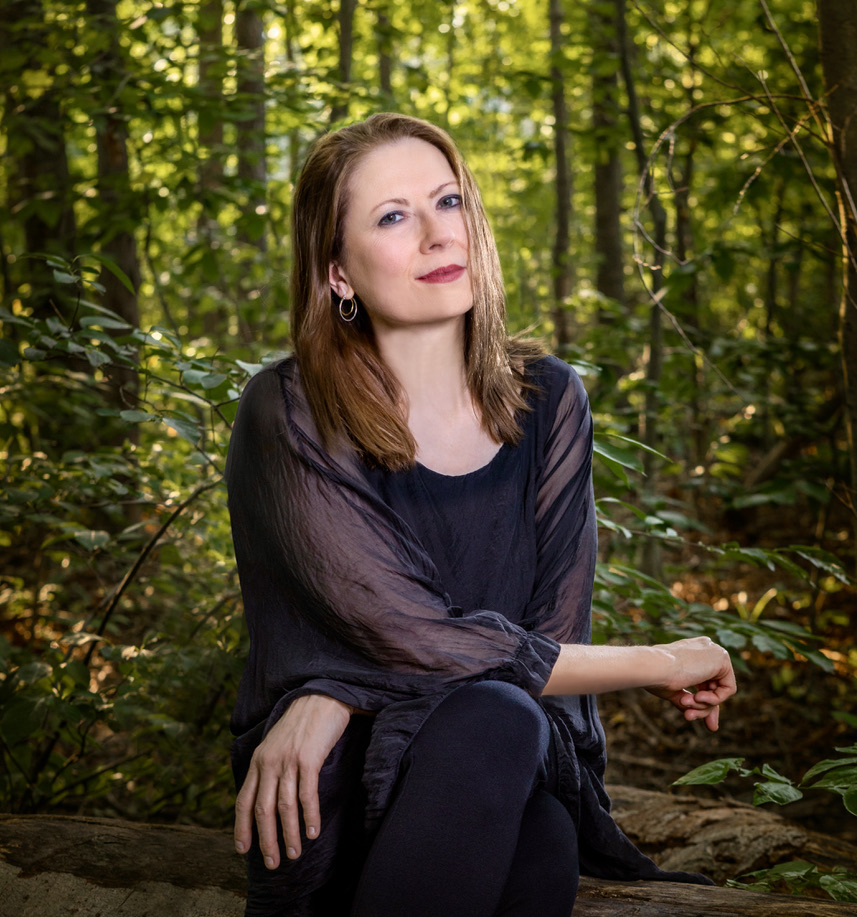 So thrilled with this new review of FIVE MINUTES for Earth in <a href="/TheCuspMagazine/">The Cusp</a> 

“It is a truly remarkable collection of works that both highlights the damage being caused by human actions, and celebrates the awe-inspiring beauty of our natural world.” 

thecuspmagazine.com/reviews/five-m…