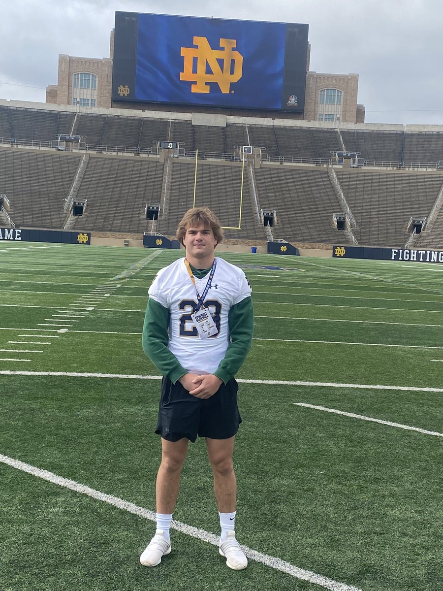 BradyMcenaney's tweet photo. Had a great time at Notre Dame today thank you! @CoachMaseND @CoachJS50ND @Marcus_Freeman1 @NDFootball https://t.co/E65dNzHldC