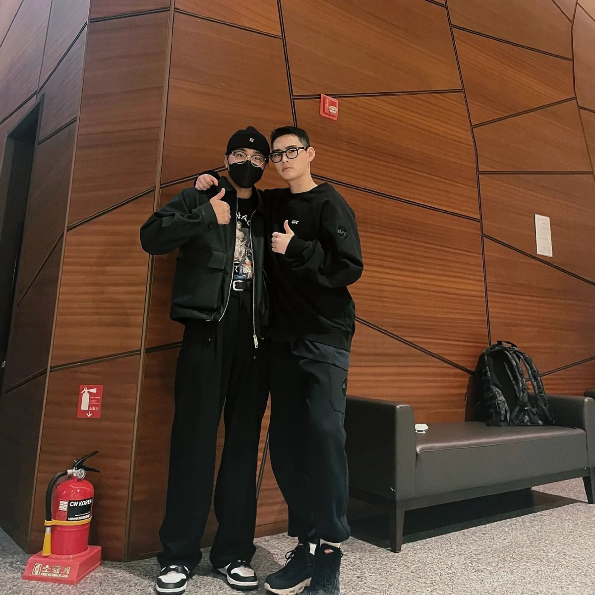 0_kdy Instagram Update with Hyojin

#온앤오프 #ONF #효진