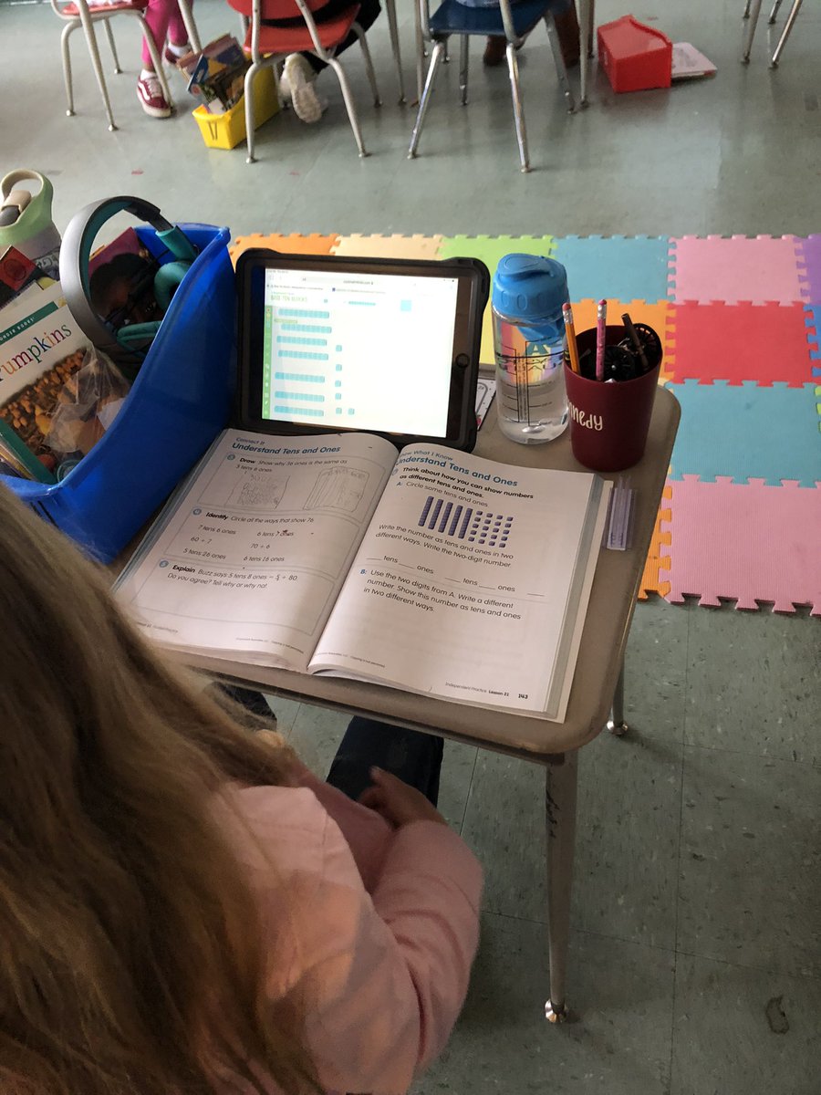 SchneiderIn1st's tweet photo. Love an opportunity to use virtual math manipulatives #timesaver https://t.co/2T8AW29VGY