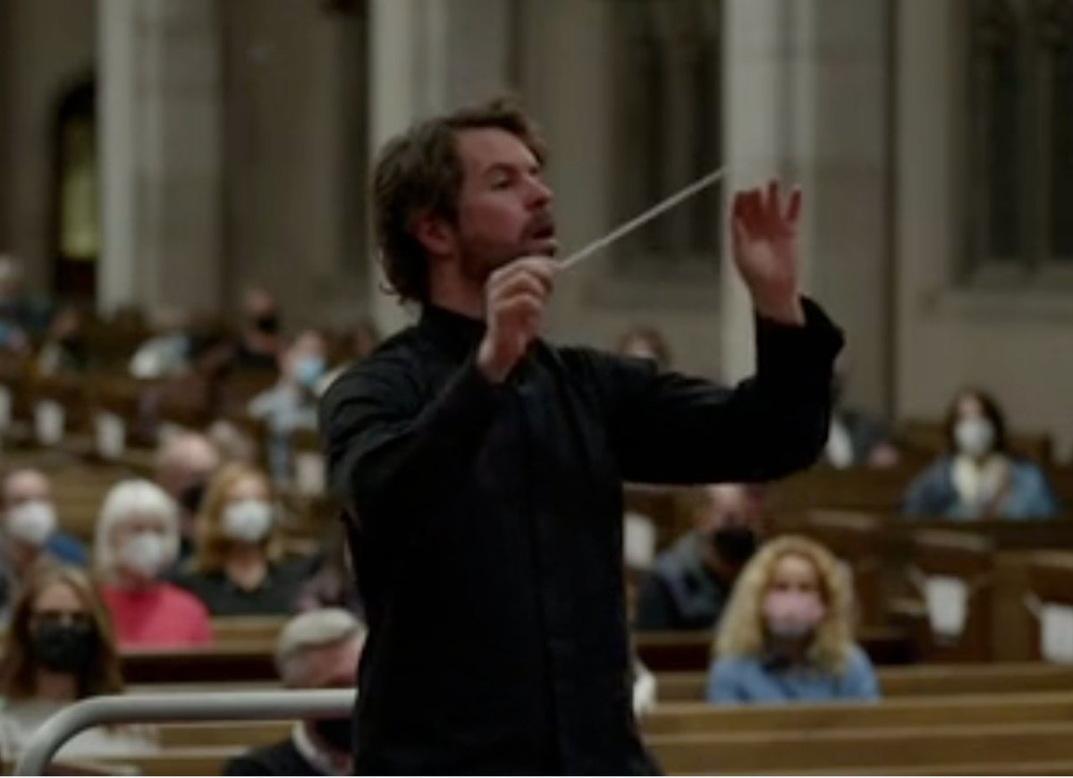 Reviewer Ken Stephen on our Sacred Music concert: "Beyond any doubt, conductor Simon Rivard &amp; the combined forces of the <a href="/ndettchorale/">NathanielDettChorale</a> &amp; TMC had the full measure of this uniquely intense music (All-Night Vigil). Read the review &amp; then get your tix largestagelive.blogspot.com/2022/04/toront…