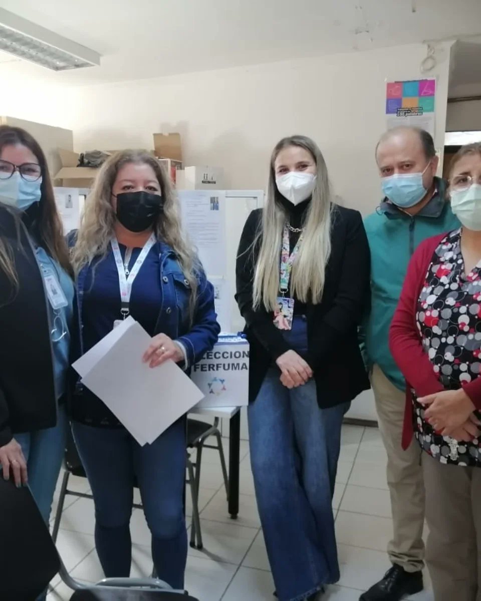ferfumaps's tweet photo. ¡Elecciones de Directorio FERFUMAPS!, 12 Candidat@s en la papeleta, nuestras 15 Asociaciones tuvieron una altísima participación. En estos momentos se encuentra el TRICEL Regional recibiendo la documentación para tener durante el transcurso del dia los resultados oficiales👍👏👏 https://t.co/KVOOC7DBFw
