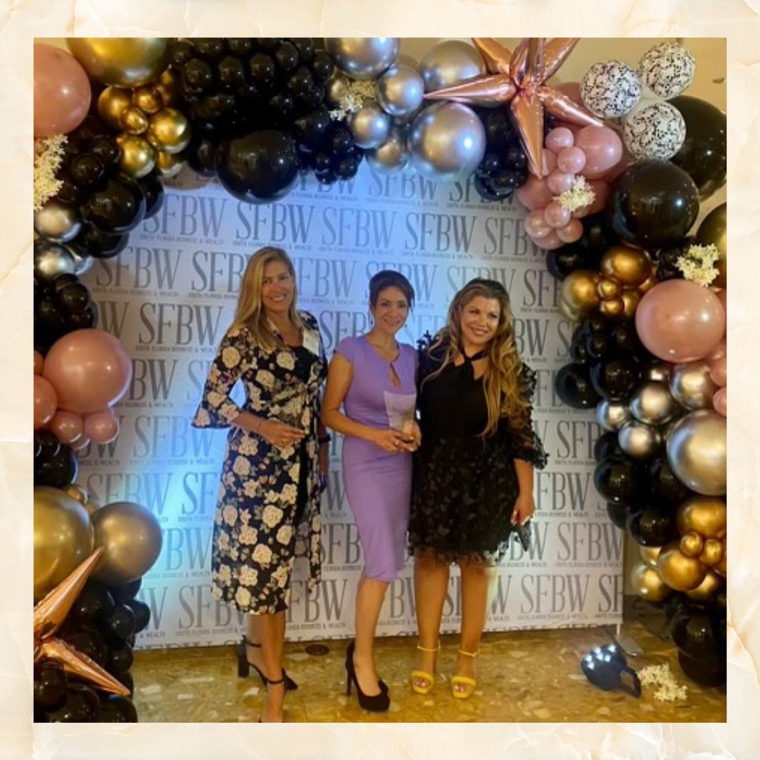 LisCastella's tweet photo. It is a blessing to be celebrating the achievements and successes of professional women in the tri county area of South Florida!
It was such an honor to be standing on stage with such incredible, powerful women!
Thank you to everyone who helped make this event amazing! https://t.co/xzhtXaeKRv