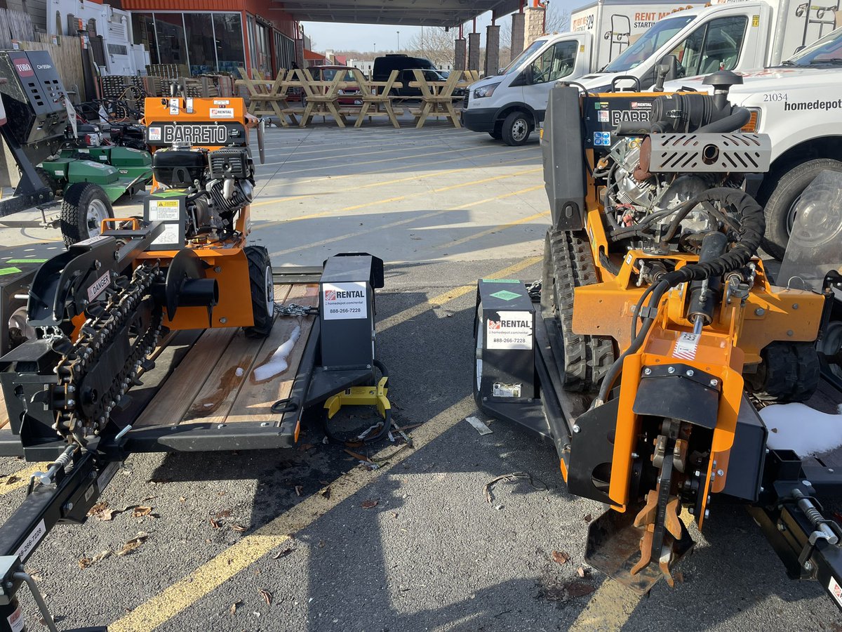 UDigNY's tweet photo. Correct answer Both if your trenching or grinding stumps #exactix your work https://t.co/QIqOFZConU