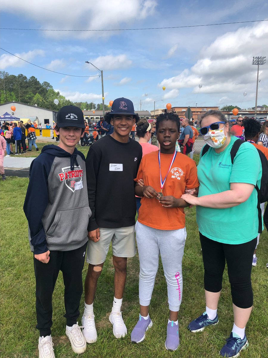 PCHSPatriots's tweet photo. Today members of the @PCHSPatriots team, coaches and managers helped out with the Special Olympics held today at Paulding County.  @PCPatriotsports https://t.co/s5xhO2udUO
