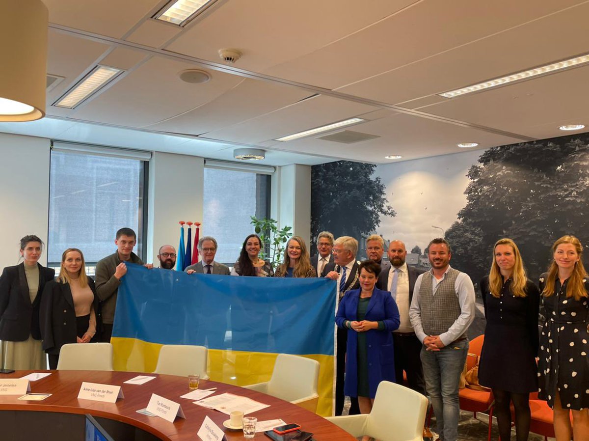 Fruitful meetings of the Ukrainian delegation of MPs <a href="/mezentseva_dep/">Mariia Mezentseva MP</a>, Olena Khomenko and Mayor of temporarily occupied Melitopol Ivan Fedorov at <a href="/Defensie/">Ministerie van Defensie</a> <a href="/BuZaTweedekamer/">BuZa Tweede Kamer</a> <a href="/VNGemeenten/">VNG</a> <a href="/MinBZ/">Ministerie van Buitenlandse Zaken</a>. Very important to share firsthand accounts of russia's aggression