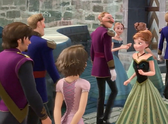 SeriesTangled's tweet photo. #Rapunzel and #Olaf are officially friends!😃 I bet Olaf likes Rapunzel's warm hugs!

Now I really need a #Frozen #Tangled #Crossover from @disneyplus or at least Frozen from the perspective of Rapunzel and Eugene aka Flynn Rider https://t.co/Tq6urmnjfx