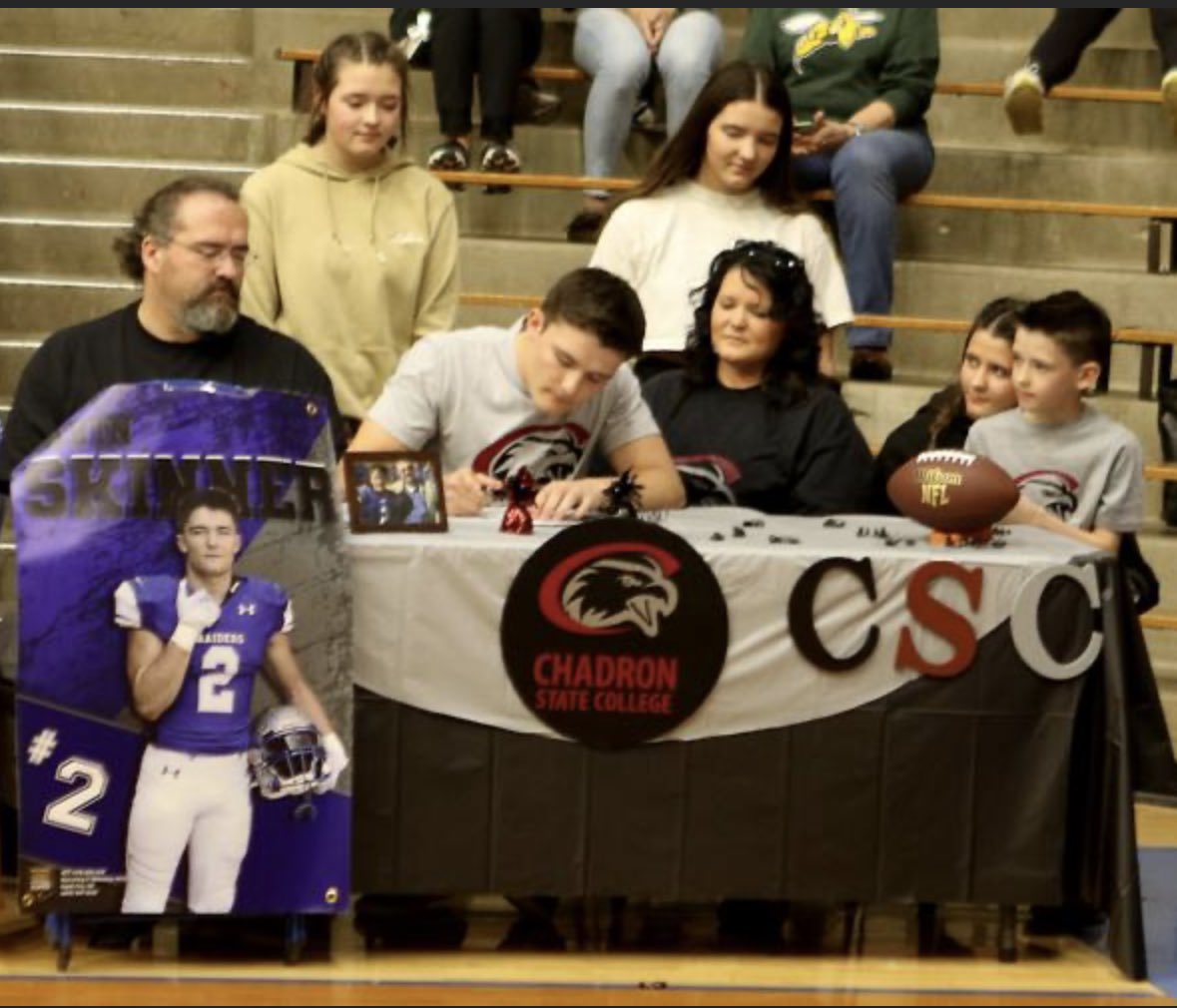 Matt McIntosh tweet media