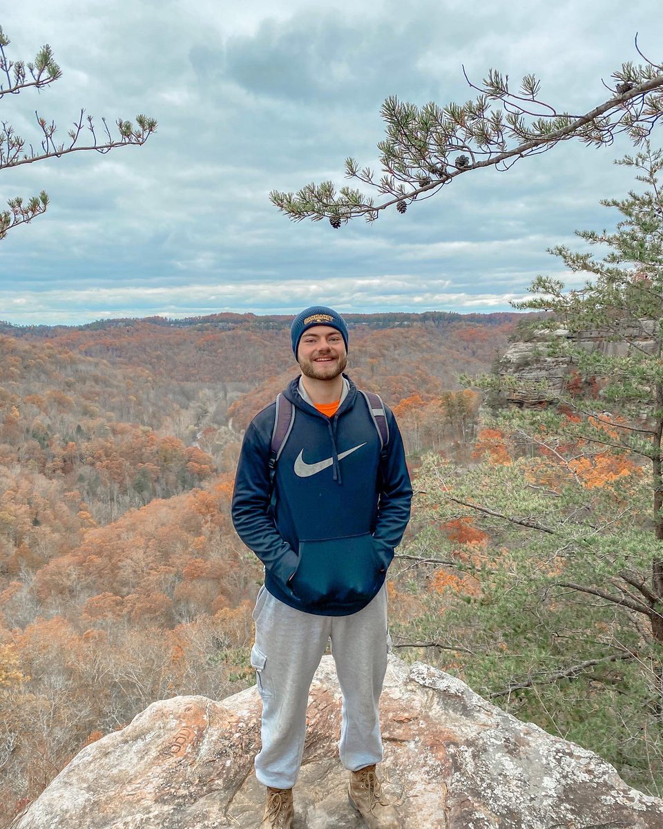 Beta_UC's tweet image. Nathan Cordonnier 
Rushed: Fall ‘17
Hometown: Bellbrook, OH
Major(s): Mechanical Engineering 
Post-grad plans: Nathan will be joining Keyence as an Outside Sales Engineer in Cincinnati, OH 
 
#seniorspotlight #thankyouseniors