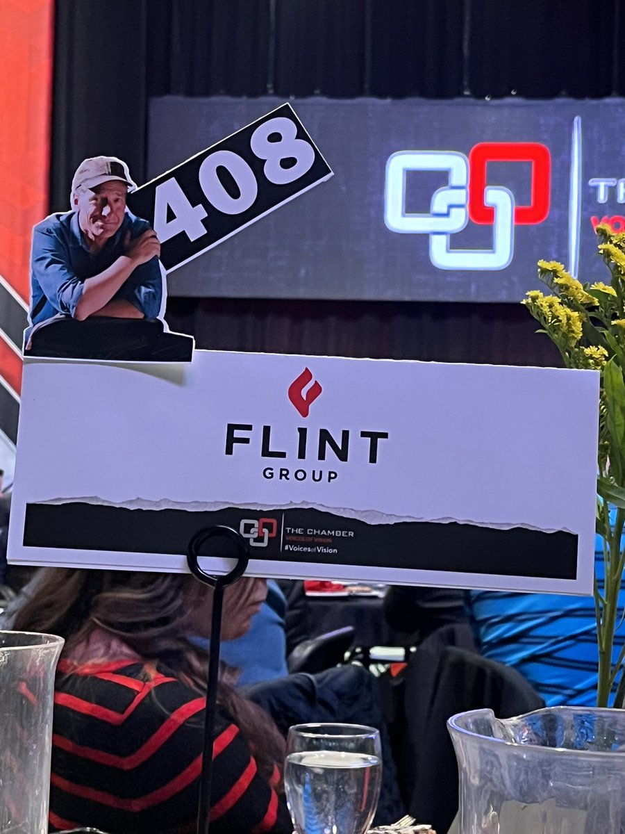 twekren's tweet photo. #VoicesofVision
Listening to Mike Rowe
#AllInFlint https://t.co/tz0Vl4kF46