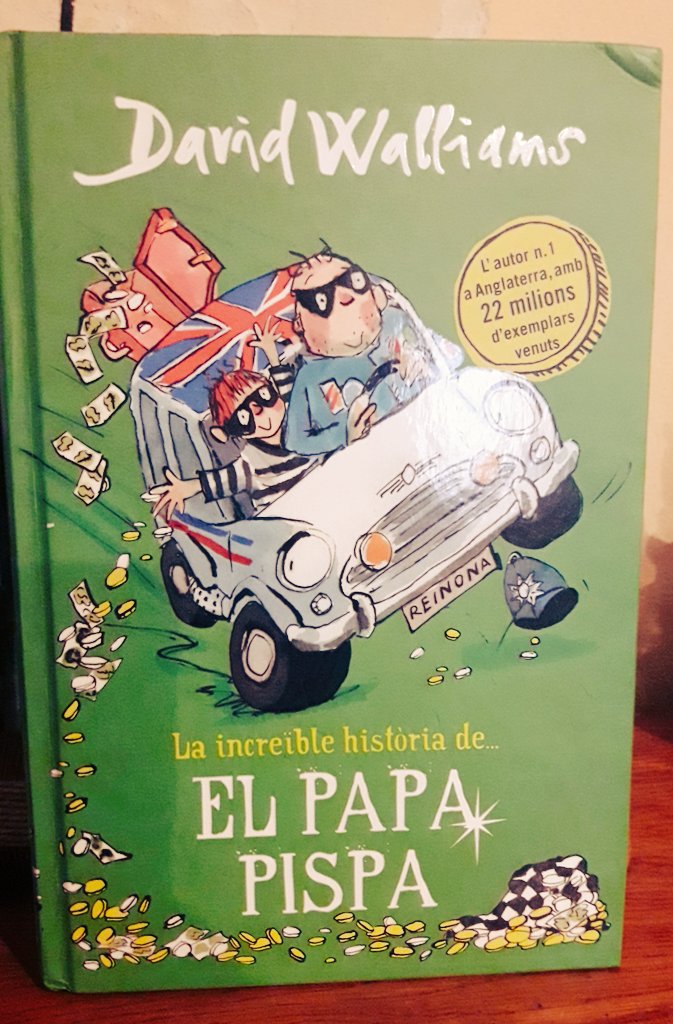 sabrinagrbe's tweet photo. Per Sant Jordi Oliver Burillo (6éA) #jorecomano "El papa pispa"
I tu, quin llibre recomanes? Copia el missatge i etiqueta altres persones per seguir la cadena!
Recomanem lectures, visquem aventures! 🌹📖 
@lecxit @el_tarra2 @ampatarradellas https://t.co/Pgqg8ssCYU
