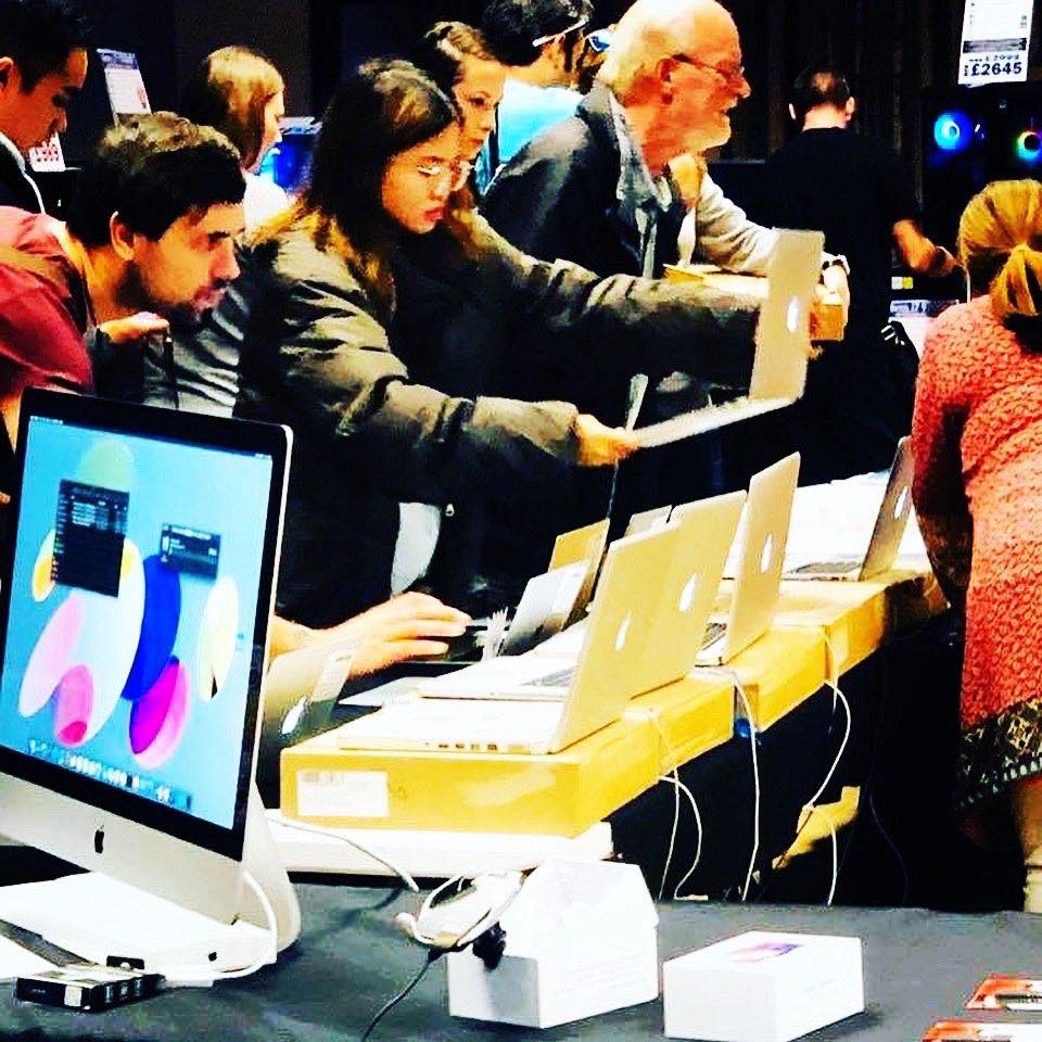 PremierComputerFairs tweet media