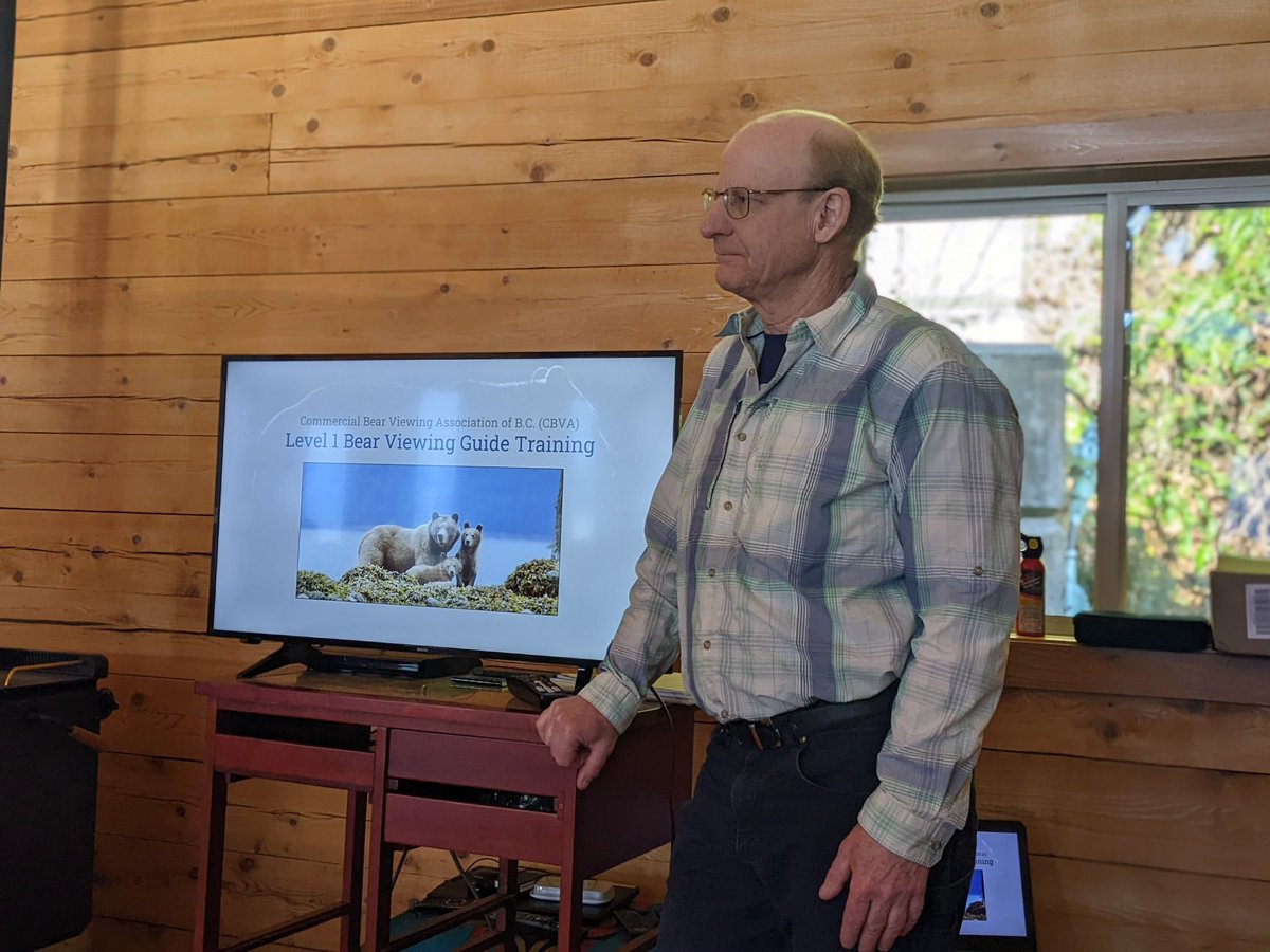 KlahooseResort's tweet photo. Completed ! Certified Bear Viewing Guides with the @BearViewingBC here at Klahoose Wilderness Resort 🐻
#bearviewingbc #exploreklahoose https://t.co/JgDQgMFkHd