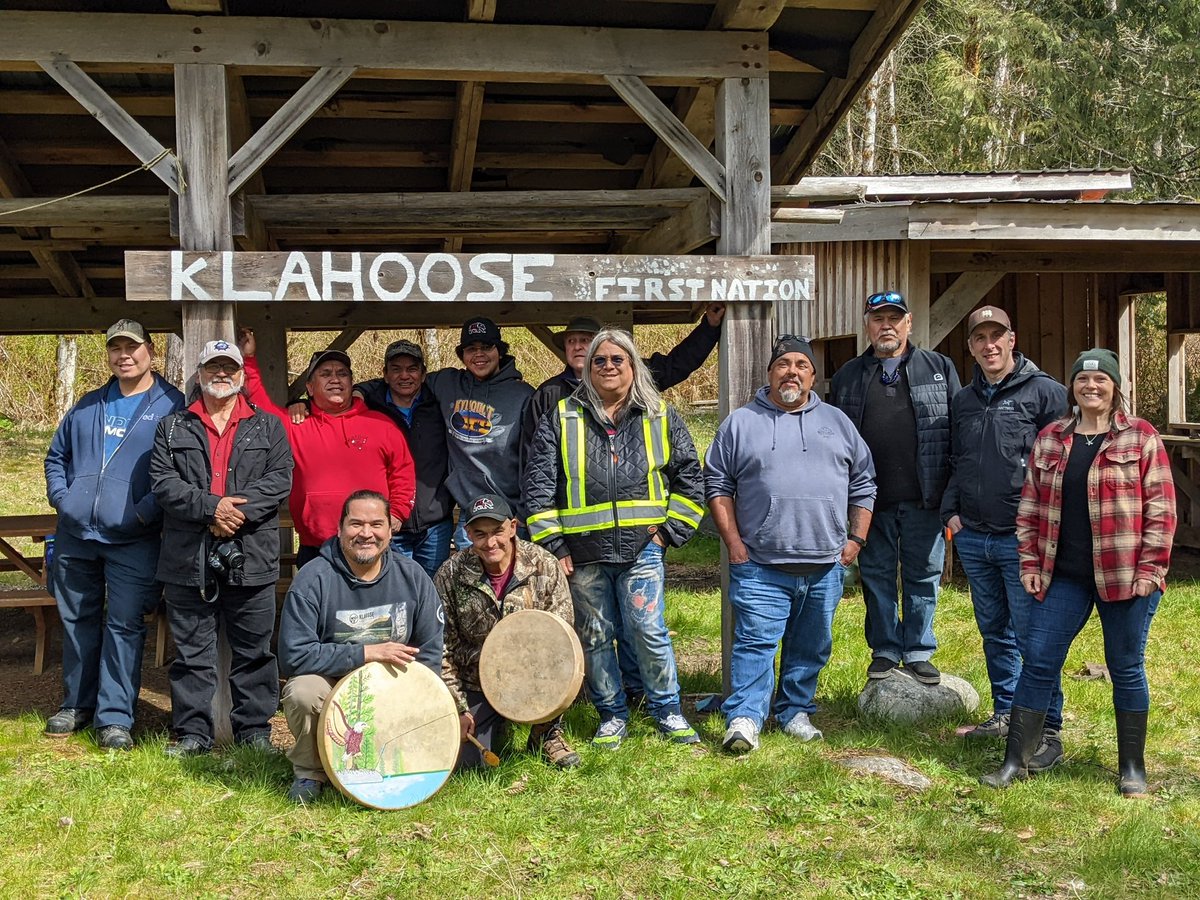 KlahooseResort's tweet photo. Completed ! Certified Bear Viewing Guides with the @BearViewingBC here at Klahoose Wilderness Resort 🐻
#bearviewingbc #exploreklahoose https://t.co/JgDQgMFkHd