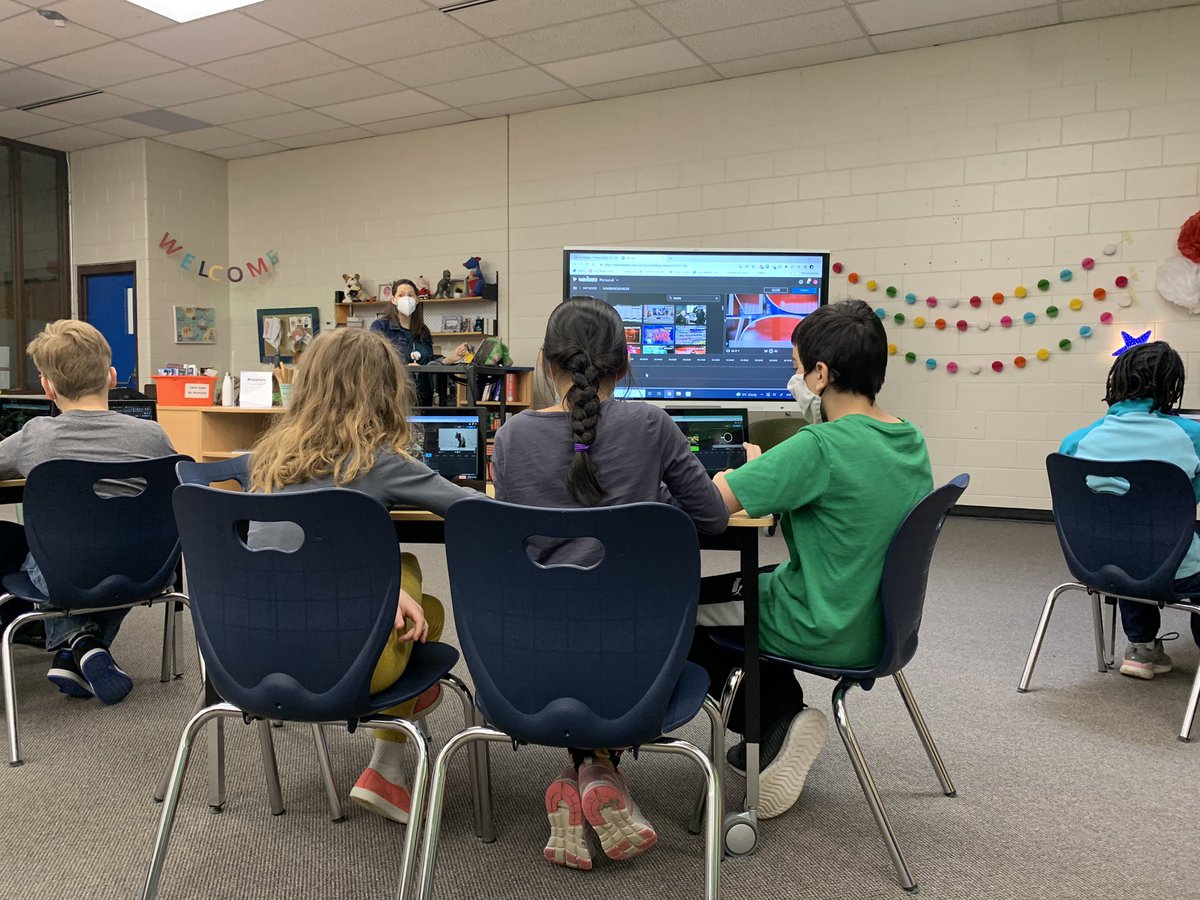 Thanks <a href="/cfrostLC/">Cindy Frost (she/her)</a> for teaching us about WeVideo and green screen🟩Ss love visiting @StBrAndreLC 📚<a href="/StBrAndreOCSB/">St. Brother Andre School</a>