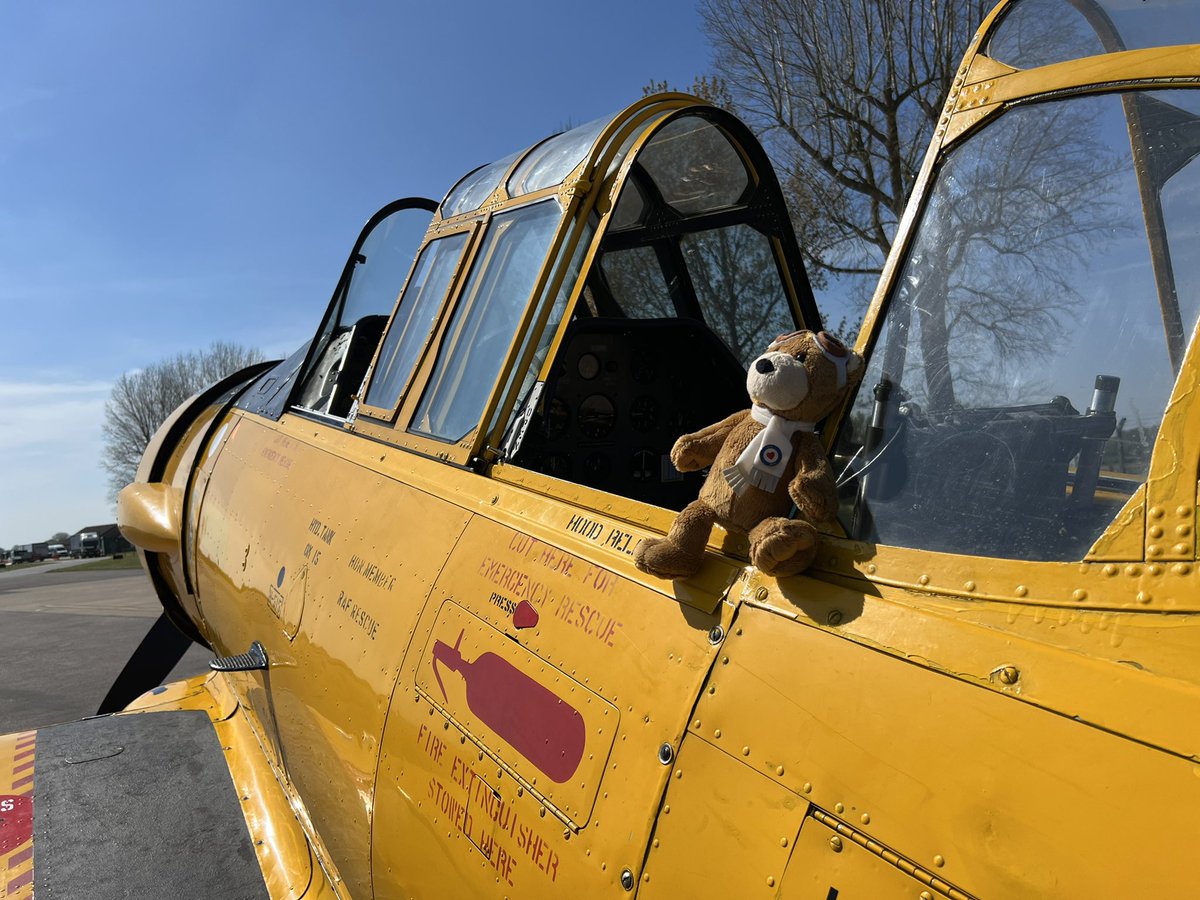 ArchieAvgeek's tweet image. Another day another aircraft….this time I got to play in a Harvard at @RAFBBMF