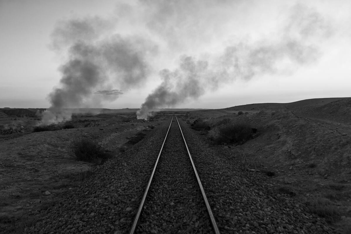 MagnumPhotos's tweet photo. Tunisian photographer Zied Ben Romdhane’s best known work, ‘West of Life’, deals with neglected populations in his homeland’s south.

Start collecting: https://t.co/9S1yKJEMLT

© Zied Ben Romdhane / Magnum Photos https://t.co/dLMONA6J1U