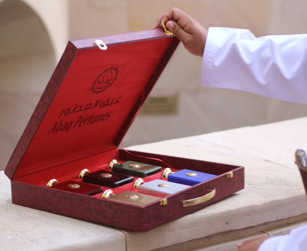 .
مايبيلها سؤال، عطور عبق هيه الاختيار الأمثل للأذواق الراقية و محبي الفخامة

#عبق 
#عبق_العطور 
#عطر #عطور