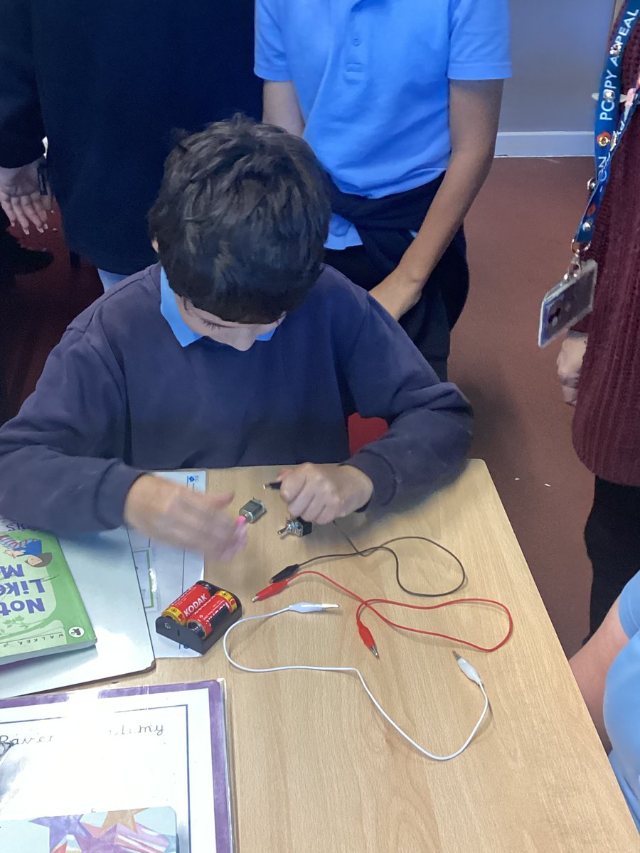 Kestrels class had a fun-filled afternoon investigating 
 electricity and building their very own simple circuits. They loved using the switches, bulbs and motors to show the flow of electric current around the circuit. 🧑‍🔬👩‍🔬👨‍🔬 #futurescientists