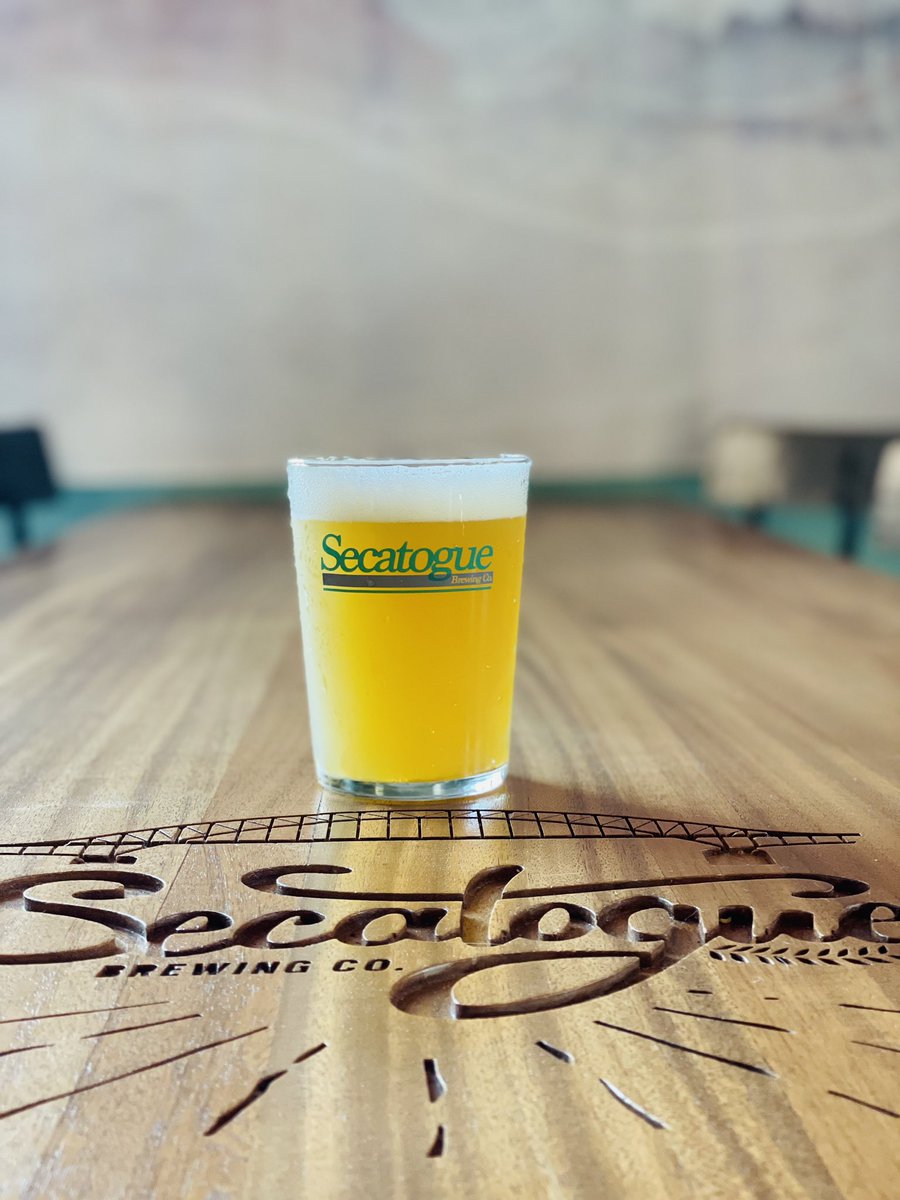 SecatogueBrewCo's tweet photo. Time for a beer ๐ป
โโโโโโโโโโโโ
#ActuallyPrettyGood #LongIsland #Breweries #GoodBeer #NYSBeer #DrinkBeer #SecatogueBrewingCompany #GoodBeer https://t.co/tw9Mi3jqJy