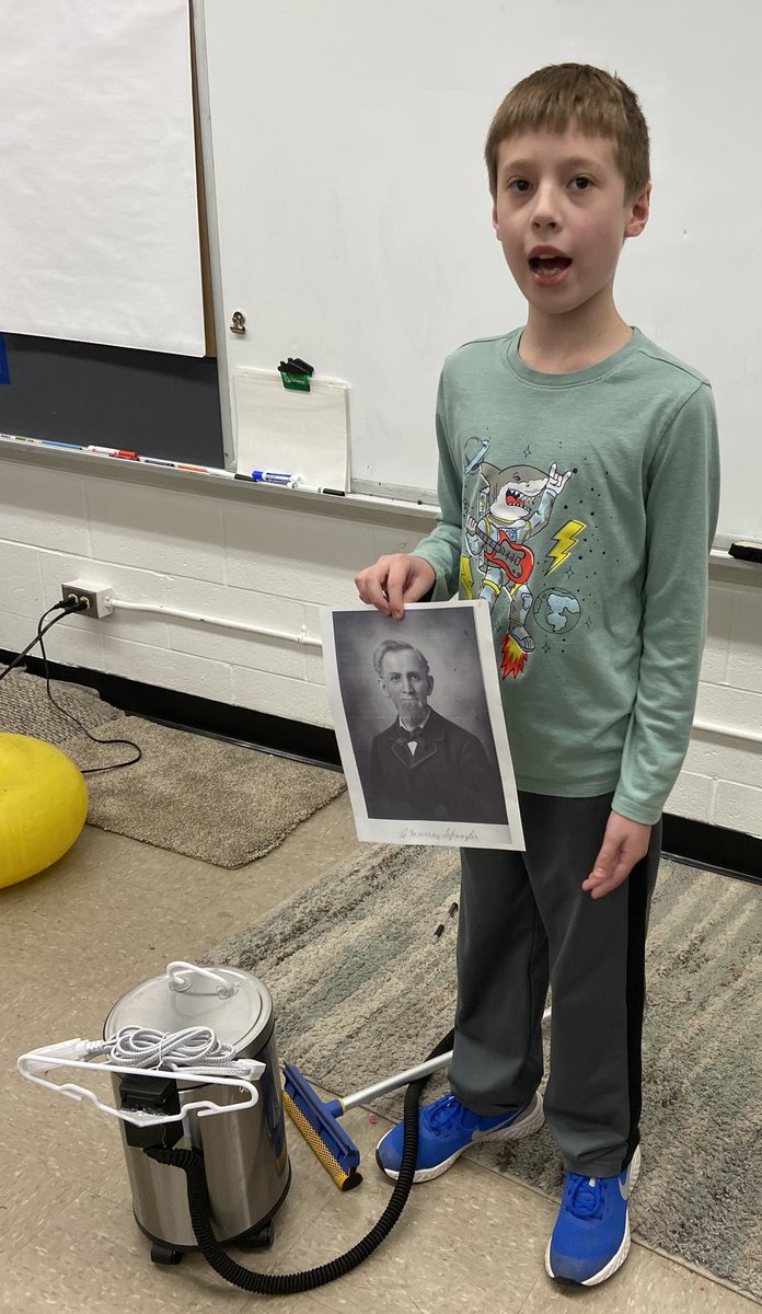 Merwin4team's tweet photo. Ohio Inventor presentations! Model vacuum, clay model lightbulb, posters, slideshows, speeches…Merwin 4th graders are amazing! @MerwinMustangs @WestCler #LoveWC https://t.co/3mVlm3SeRw