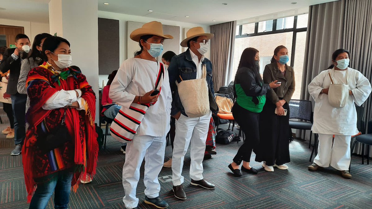OWYBTOFICIAL's tweet photo. Participación del pueblo wiwa en el marco del CTC sobre el programa de empoderamiento de los pueblos indígenas con el liderazgo de USAID y ACDI-VOCA, en jornada de trabajo articulado para organizar las apuestas en el eje transversal de comunicaciones e interseccionalidad https://t.co/iTd9hEzT79