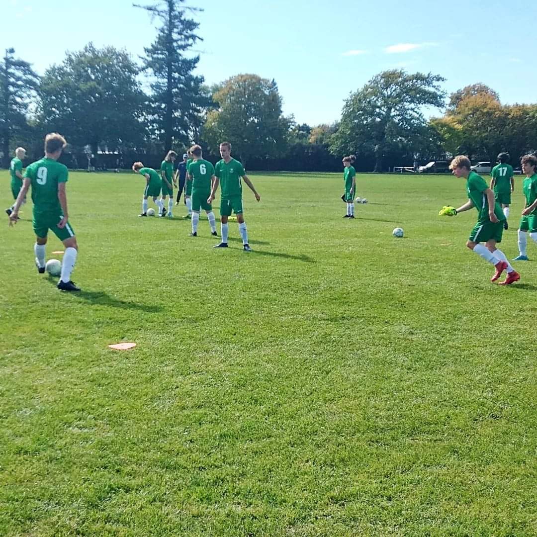AaronMeadnz's tweet photo. PC 1st XI sporting our new uniforms have put on some good preseason performances this week, a narrow defeat to PNBHS and HIBS then a solid  victory over Wairarapa College. Good signs for the season. @PCPrincipal https://t.co/rzCEYZmPhd