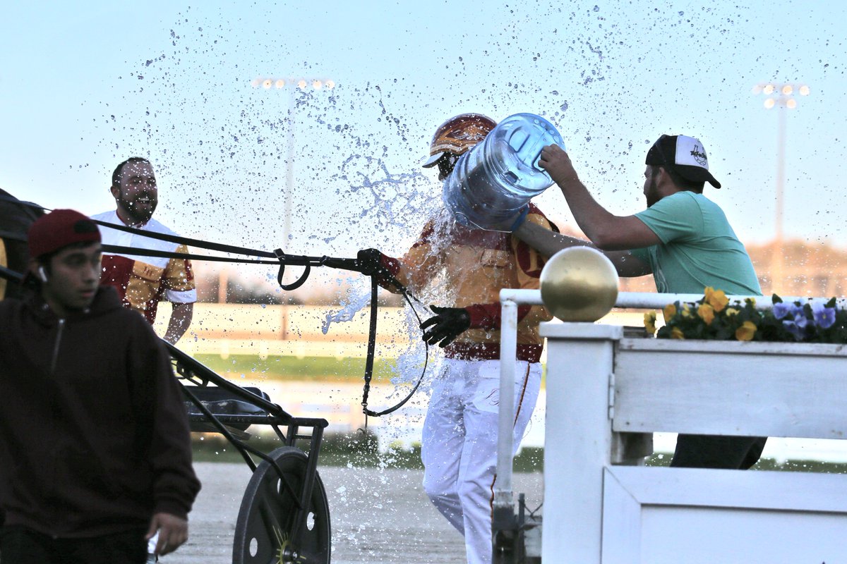 HoP_Racing's tweet photo. THAT FIRST WIN FEELING!

Congratulations to driver Jacob Roglitz picking up his first career victory in just his second ever career start aboard Brooklets Desire in tonight's fourth race @HoP_Racing!

📸: @harnessindiana #PlayHP https://t.co/tGK2M2ysZc