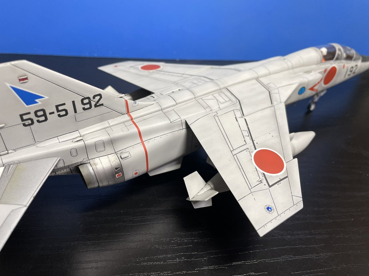 こんなん作りました。よかったら見てください。楽しみながら作りましたので自分なりのアレンジが入ってます。

ハセガワ  T-2  1/48

#t2  ＃航空自衛隊　#ハセガワ