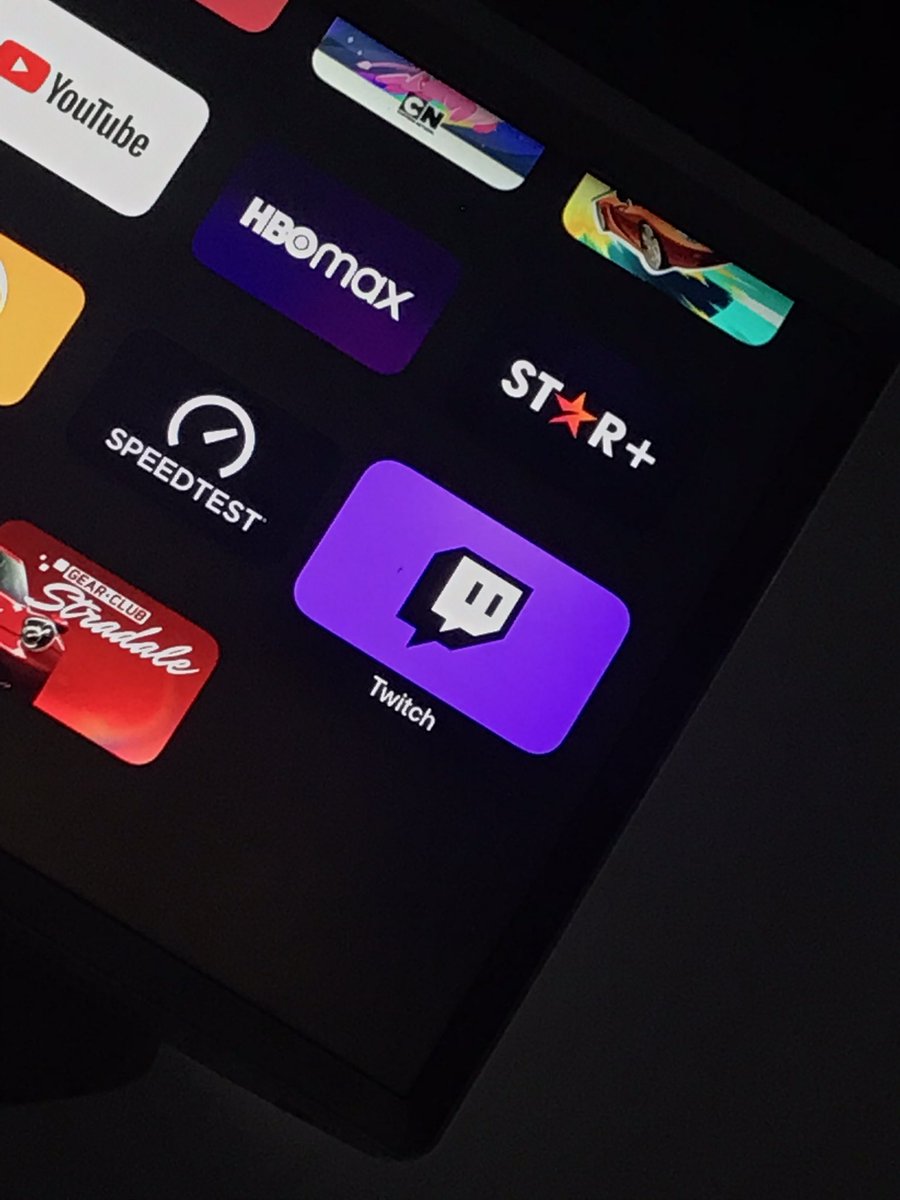 MarshallLiu_'s tweet image. Já baixaram o app da twitch para assistir a maior ?  É gatas nova era 💜@DaniLiu_ twitch.tv/daniliu_