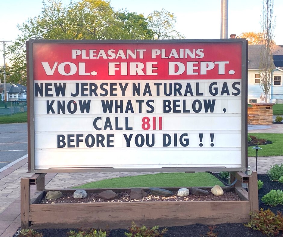NJNaturalGas's tweet photo. Calling all #NJFireStations across #MonmouthCounty, #OceanCounty &amp; #MorrisCounty! Post a reminder to “call 811” on your station’s marquee. Be sure to PM us a photo by April 30 to be entered for a chance to win $100 gift card from The Home Depot for your station! #NJFireFighters https://t.co/4LLobnlbaQ
