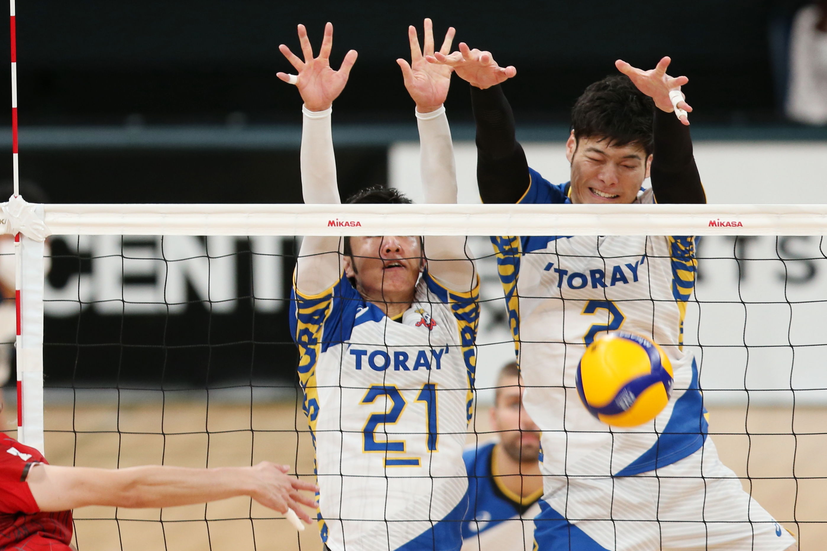 高橋健太郎選手着用TORAY 練習着 FQ59XO7agAAdh2D.jpg:large