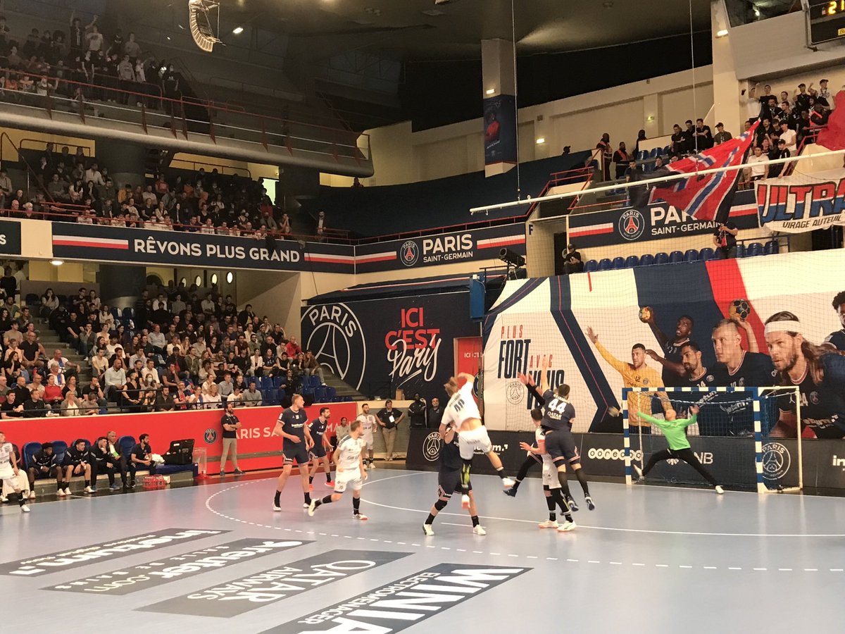 Evelyne Ciriegi (@evelyneciriegi) on Twitter photo Ce soir, le PSG hand ball Ă Coubertin fait un dĂ©but de match prometteur <a href="/crosif/">CROS Ăle-de-France</a> <a href="/cnosf/">Ordre sages-femmes</a> Ce soir, le PSG hand ball Ă Coubertin fait un dĂ©but de match prometteur <a href="/crosif/">CROS Ăle-de-France</a> <a href="/cnosf/">Ordre sages-femmes</a>