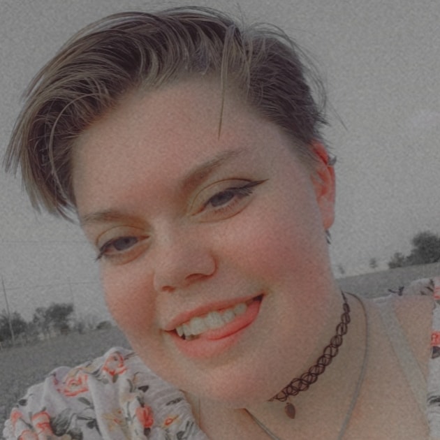 Brenna H tweet media