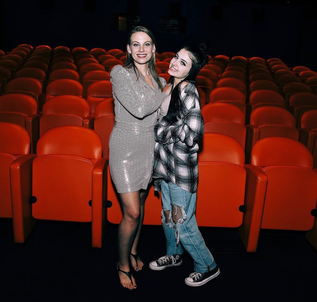 Did someone say Throwback Thursday? Jacinta and Caylynn at the JACINTA premiere in NYC last fall - an incredibly special night ❤️🎥

#jacinta