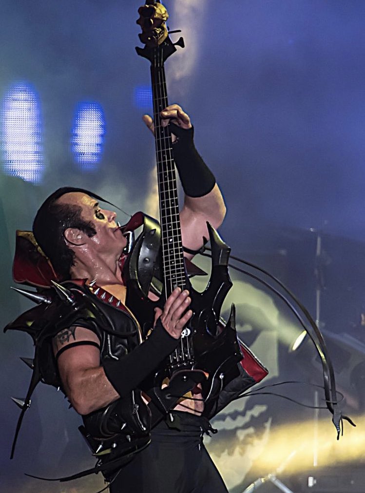 Happy Birthday to the one and only JERRY ONLY. 