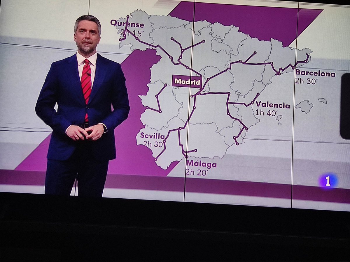 Hola <a href="/telediario_tve/">Telediarios de TVE</a> <a href="/cfranganillo/">Carlos Franganillo</a> pues va a ser que en #Extremadura no tenemos #AVE, por mucho que vosotros lo pongáis en un mapa. Os invito a que hagáis esa ruta a alta velocidad. Si lo conseguís, ¡seréis los primeros!#TrenDignoYa