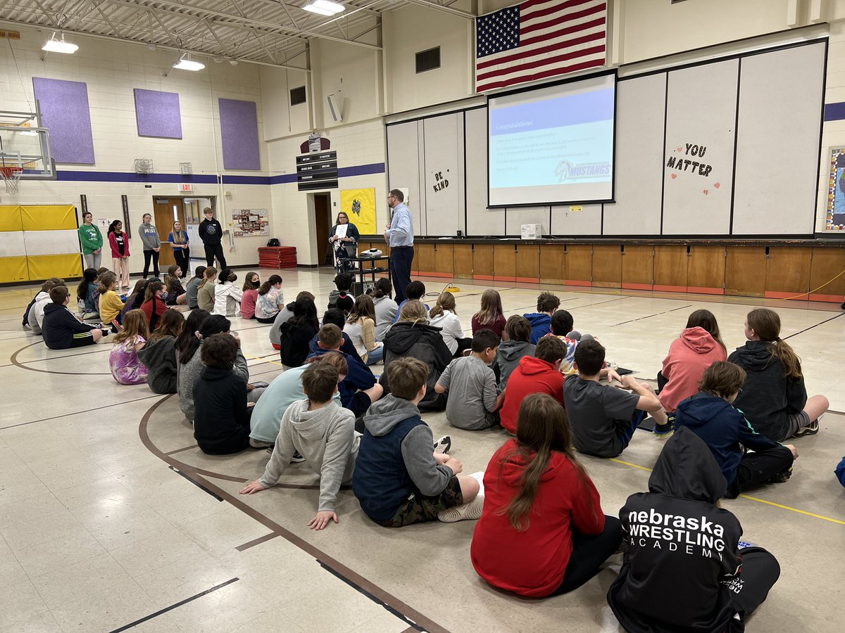 Mrs_Neill1's tweet photo. Thank you @MNMS_Counseling and @seanmcarlson for visiting the 5th graders today! Registration for next year was completed and fun was had! @MontclairElem https://t.co/IPzeCcoAyQ