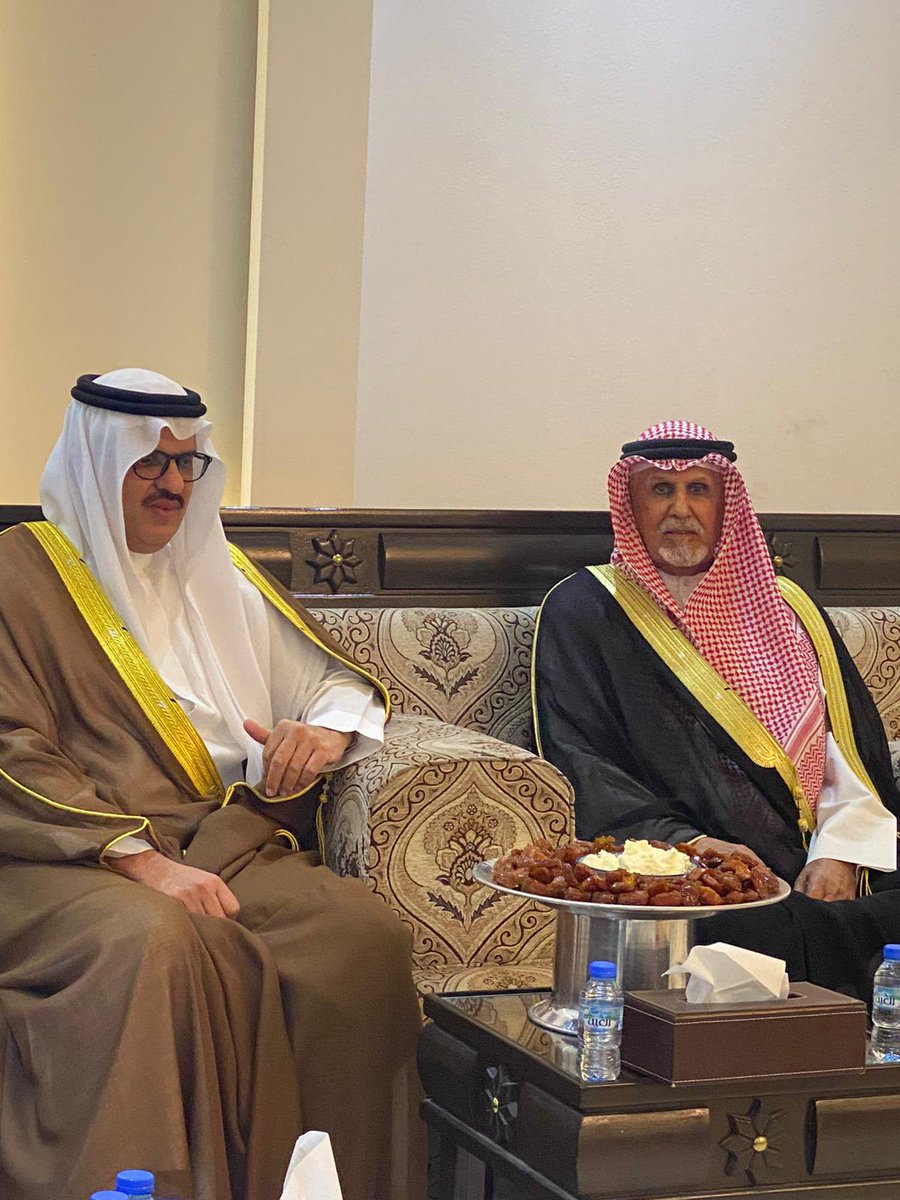 سعدنا مساء أمس بزيارة كريمة من سفير خادم الحرمين الشريفين صاحب السمو الأمير سلطان بن سعد ال سعود 
فأهلاً وسهلاً بك ياسمو الامير في محلك وبين أخوانك .