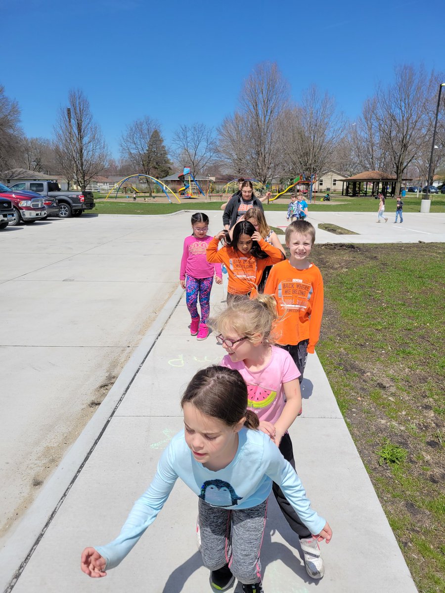 MissGoodwin2G's tweet photo. We had an amazing day for the walk a thon at Stewart!!! #washpride https://t.co/esgaryxdlO