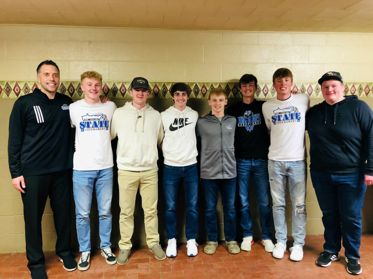 bbeboysbball's tweet photo. Banquet: Thank you for all your work, dedication, and heart over the years! Special group of young men with bright futures. @BBEschools #MoreThanJustAGame https://t.co/0i7ee89J15