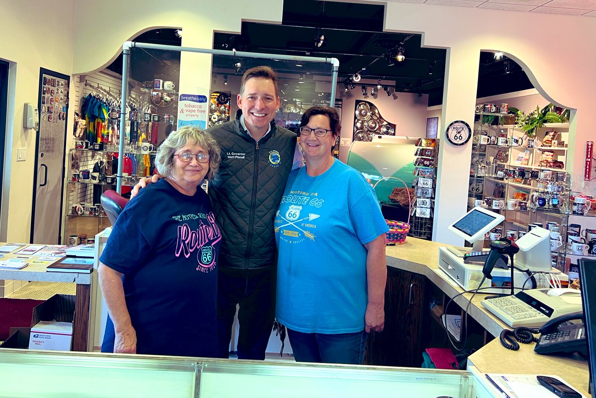 LtGovPinnell's tweet photo. I (of course) had to stop by the National R66 Museum in Elk City during my visit. Thanked the great staff and met a couple guys from Spain on a R66 trip. 🇪🇸🇺🇸 #TravelOK #TurkeyHuntOK https://t.co/SEqarDAgvq