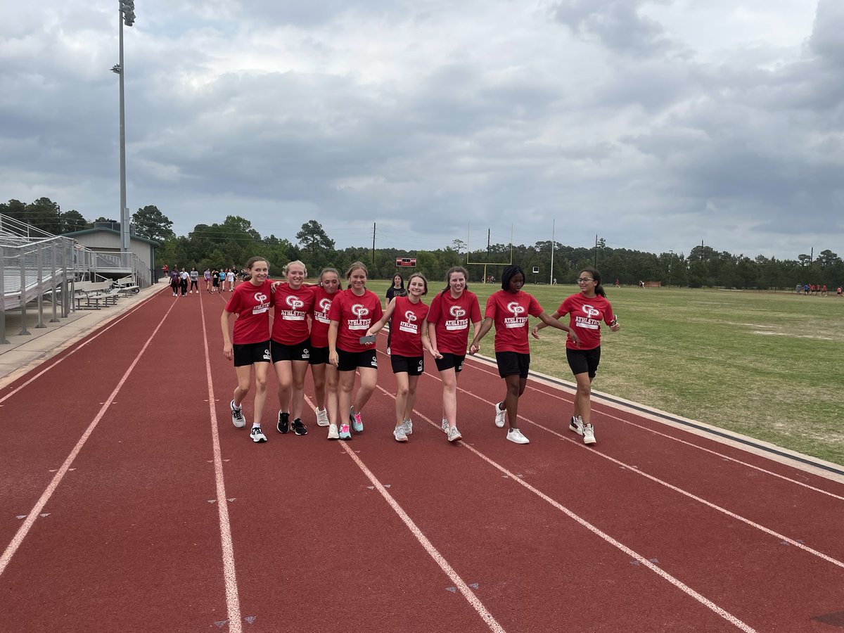 cpjhsterrell's tweet photo. NJHS Fun Run today at the CPJHS track!  @TISDCPJHS https://t.co/ZsgTXrCFyR