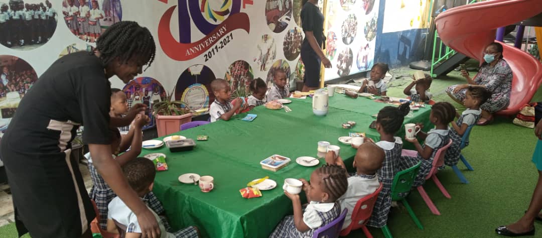 RipeSchool's tweet photo. Tea Etiquette and Self development @ Ripe International School on Wednesday 9th and Thursday 10th March, 2022.
#ripeinternationalschool 
#talentsofthetime 
#schoolsinsurulere 
#schoolsinlagos 
#poiseandetiquette https://t.co/338OjHioxk