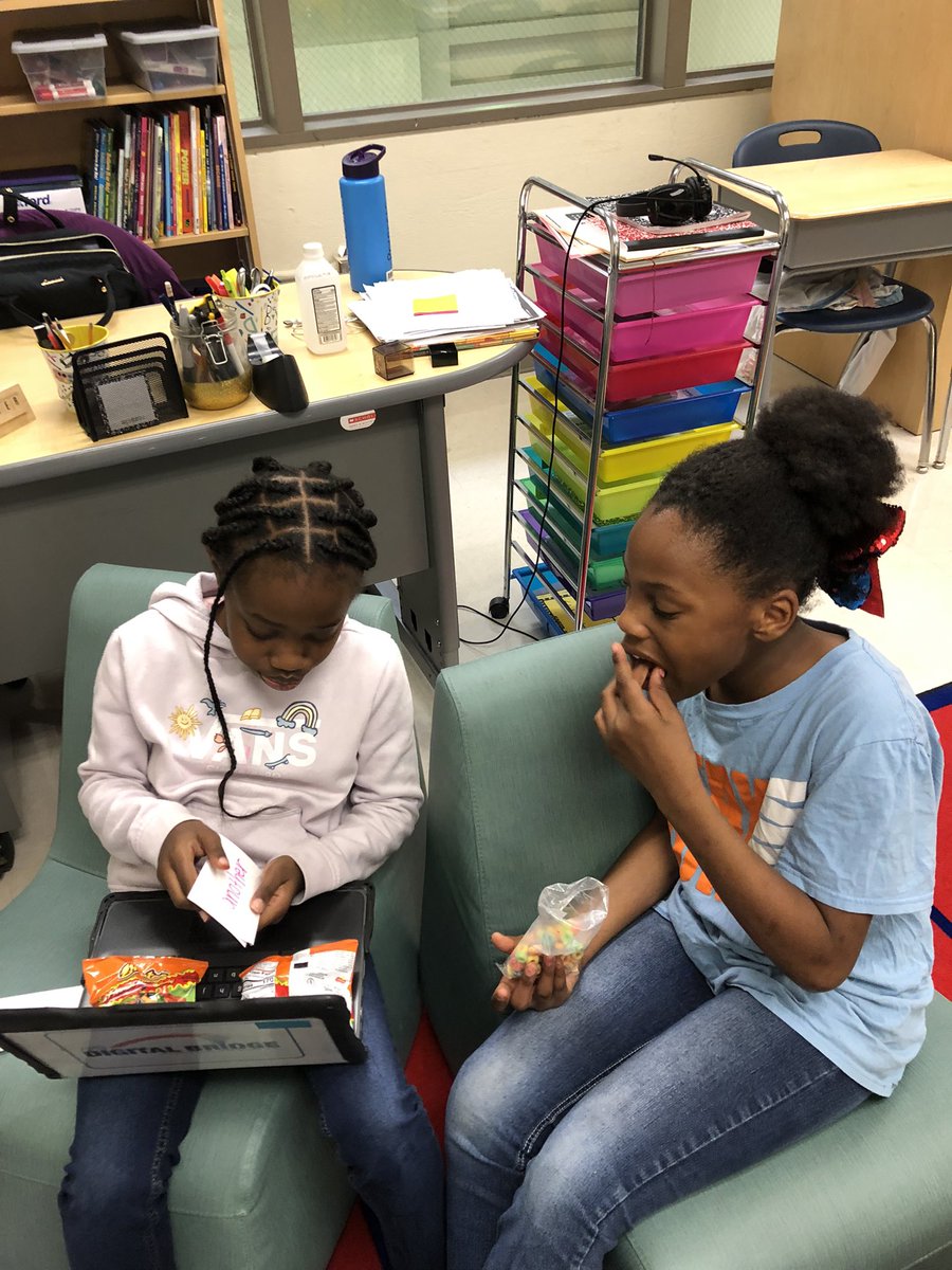 They ask to practice their sight words during recess with their peer tutors. We’ve got BIG goals in 3rd grade and we’re ALL working hard to make sure we reach them. #Trailblazer @APSHAES