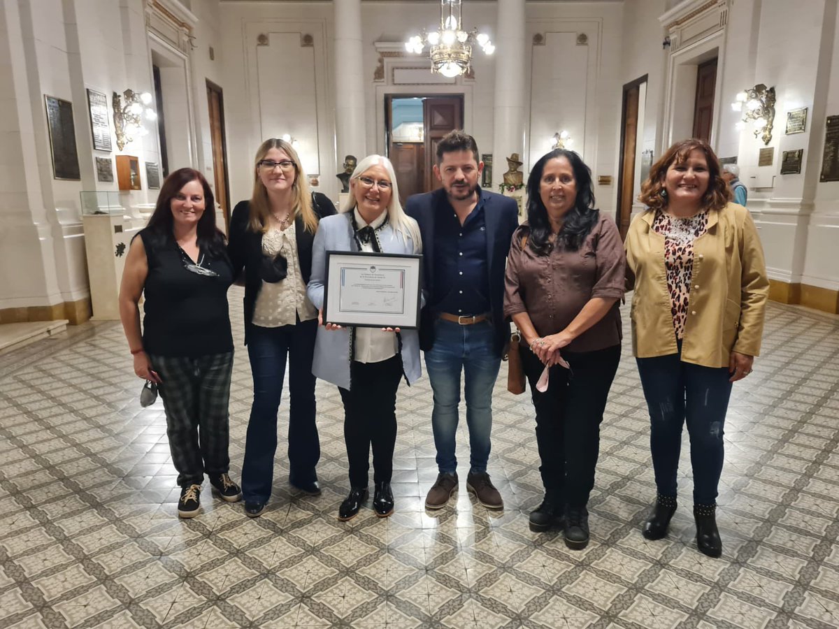 Camess8's tweet photo. #Camees10Años Distinción en la Cámara de Senadores de Santa Fe por nuestros 10 años

Para todas y cada una de esta gran familia
Gracias @MCastelloficial https://t.co/BhrpOE2DvG