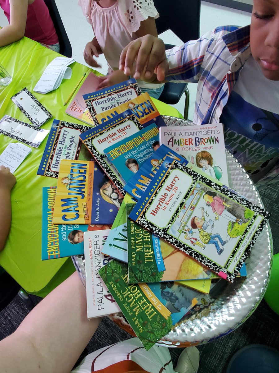 Absolutely had a BLAST during our Book Tasting! This is such a fun way to get our readers to try new materials and not judge a book by it's cover! <a href="/MrsHancockIES/">Brooke Hancock</a> <a href="/Independence_ES/">Independence Elem.</a>