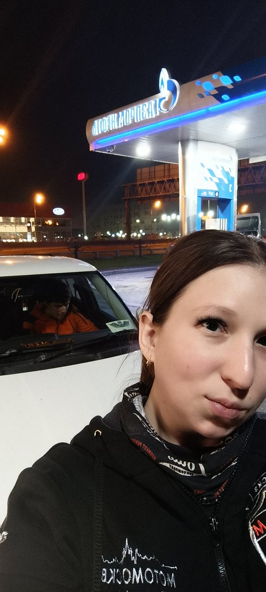 Спасибо всем неравнодушным людям, которые делятся с нами бонусами <a href="/gpnbonus/">АЗС Газпромнефть</a> и АЗС Газпромнефть за предоставленную возможность выезжать на поиски и помогать людям вернуть своих близких домой.