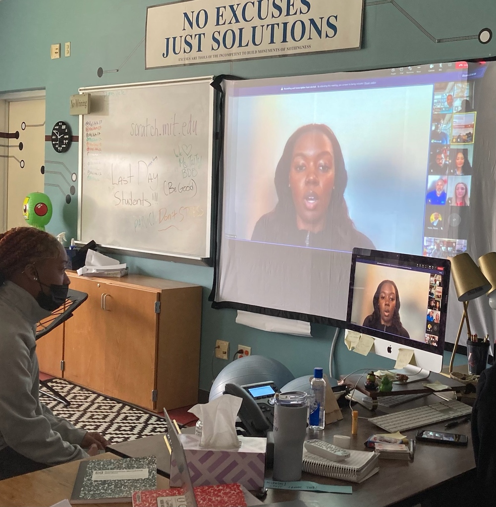 On-Ramps 2015 Alumni, Sacha Alston and @DCCTE speak with technology students at four partner On-Ramps high schools!

Way to go Sacha! 👏🏽

#Onramps #minoritiesintech #diversityintech #DCCTE #techstudents #STEMeducation #STEMcareers #STEMinternships #DCIntern #DC #summerinternship