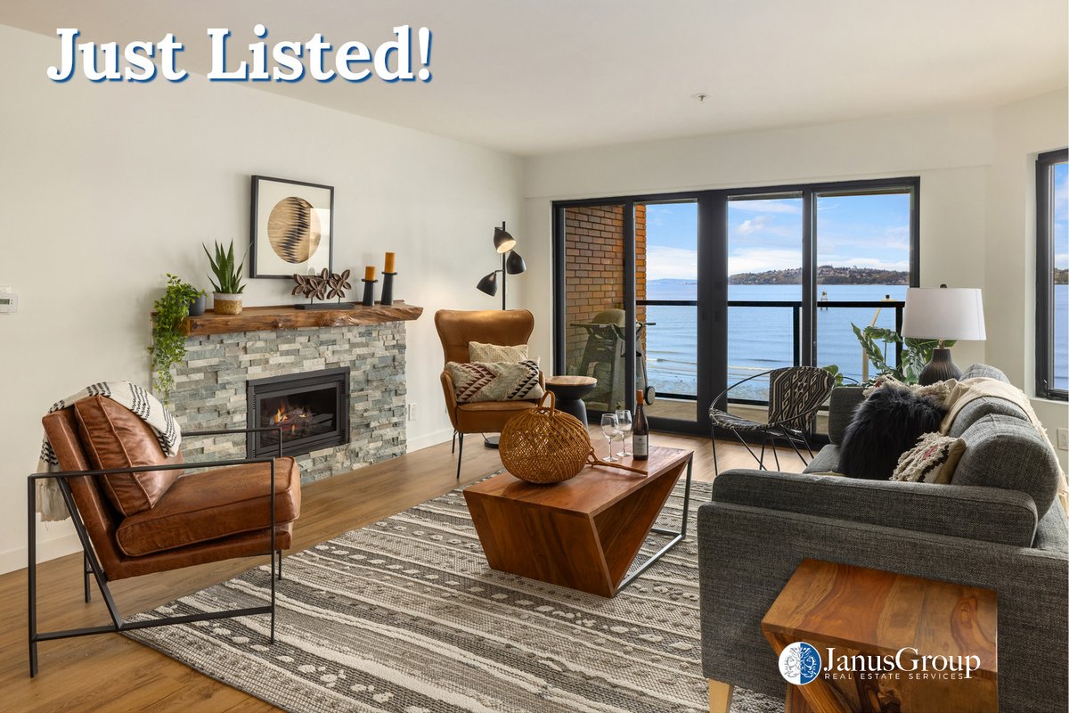 JanusGroupRE's tweet photo. 🚀 NEW LISTING:
⭐ Remodeled At Duwamish Head: Three Bedroom #WestSeattle Condo With Views
🔭 Sweeping, unobstructed views of Elliott Bay, #Seattle skyline, Puget Sound, mountains
🆕 Freshly painted, updated baths
🍽 Well-appointed kitchen with stainless appliances https://t.co/g9TcdL4EZi
